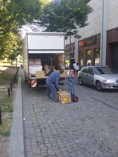 Freight courier Czech Republic