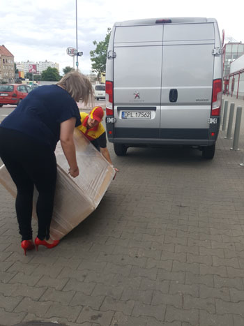 Express freight to Poland